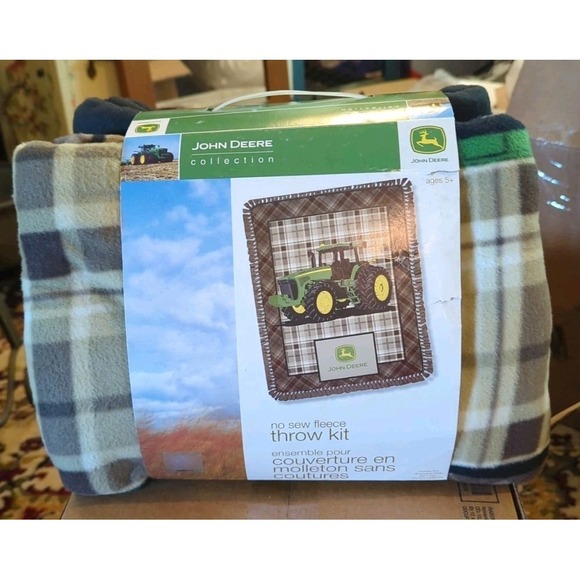 The Unbranded Brand Other - John Deere No Sew Fleece Throw Kit DIY Blanket Plaid Tractor 43x55 New‎